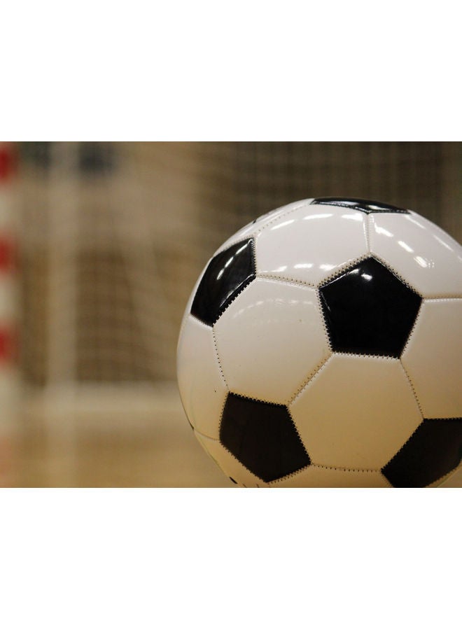 ملصق جداري بتصميم كرة القدم أبيض/أسود/بيج 140x105سم