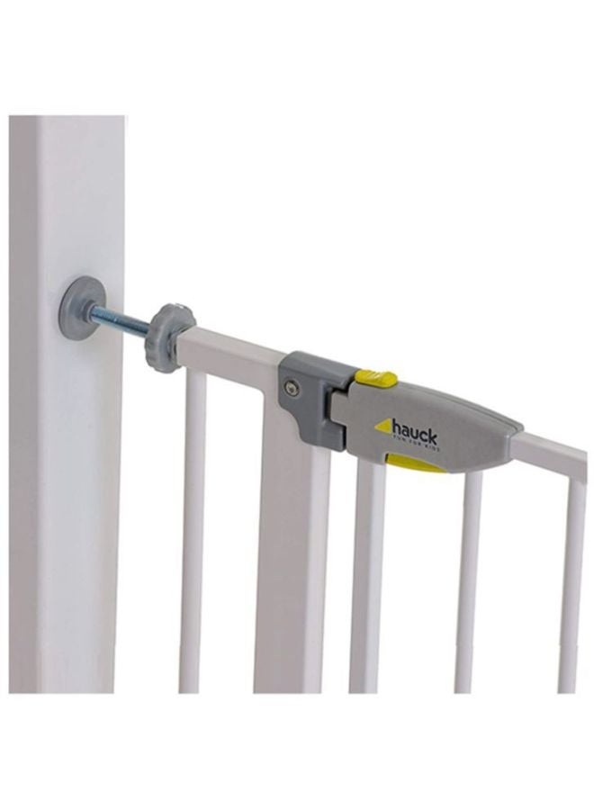 hauck Open N Stop Safety Gate - White - 74 x 4 x 77 cm  - Image 3