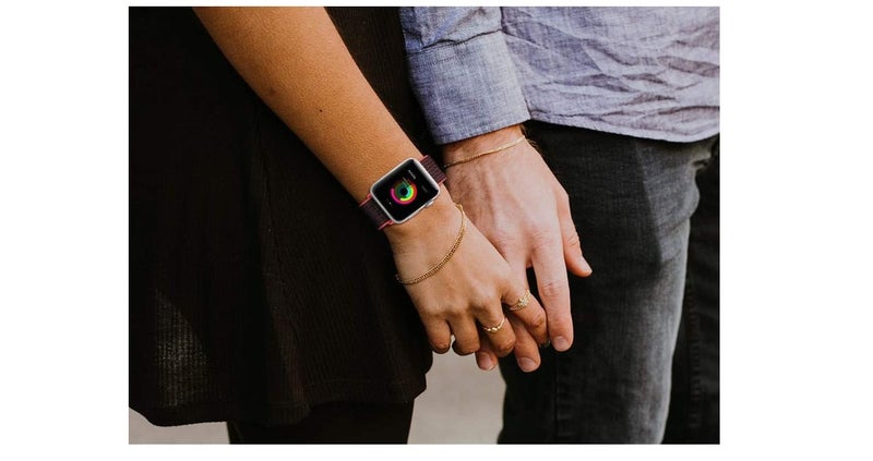 D'VOGUE - Sport Loop Band Compatible with Apple Watch Series 6/5/4/3/2/1 Red Black - Image 1