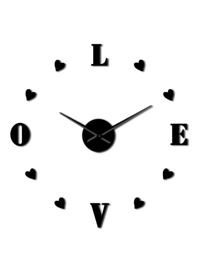 بيوينتي ساعة حائط بتصميم يعبر عن الحب وطبعة كلمة "Love" أسود 15x10x4.5سم - Image 1