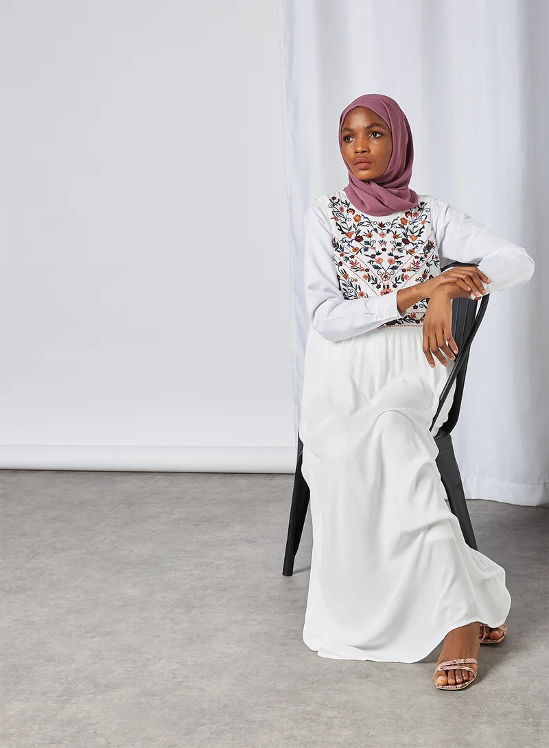 Y.A.S Yaschella Embroidered Maxi Dress Star White
