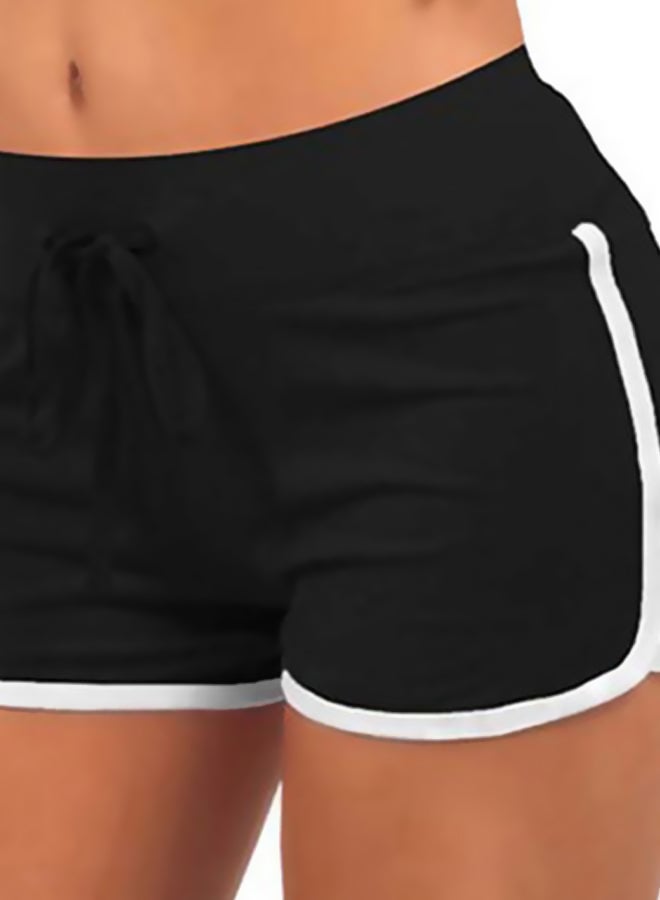 Mid Rise Shorts Black/White - Image 3