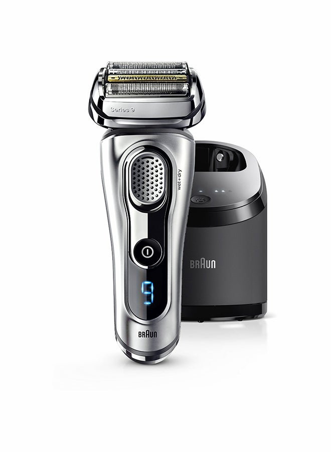 براون ماكينة حلاقة كهربائية سيريز 9 قابلة للشحن ومزودة برقاقة معدنية للاستخدتم الجاف والرطب فضي - Image 1