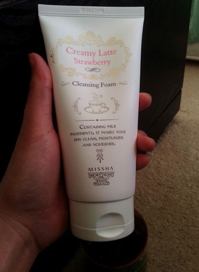 Missha Creamy Latte Strawberry Cleansing Foam 172ml  - Image 4