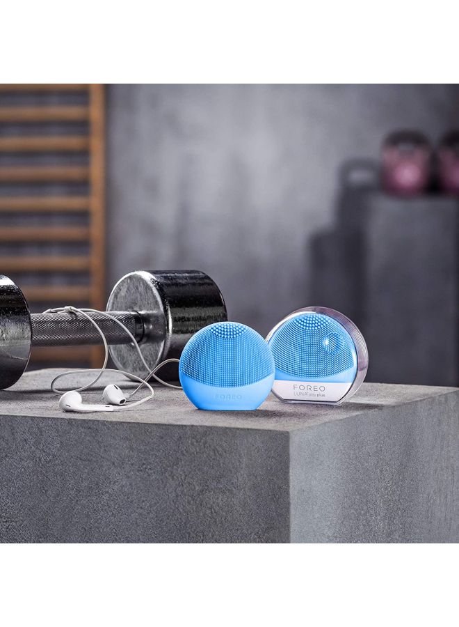 FOREO - Luna Play Plus Facial Cleansing Brush Aquamarine - Image 1