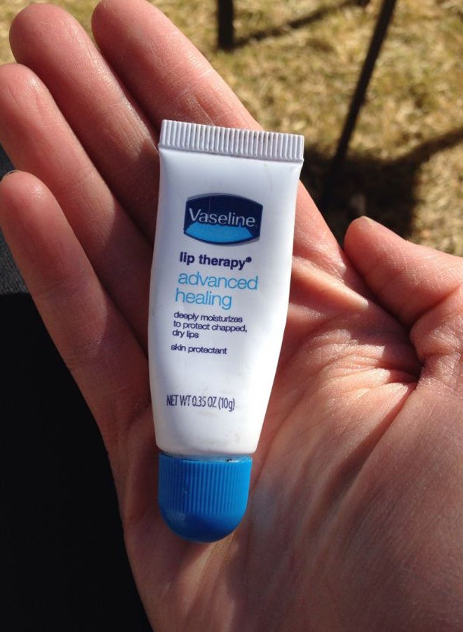 Vaseline Lip Therapy Advanced Healing Balm 10grams - Image 4