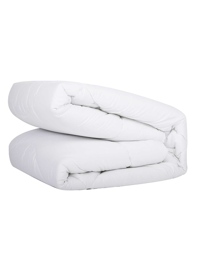 High Quality All-Season Duvet Comforter Polyester White 160x220cm  - Image 4
