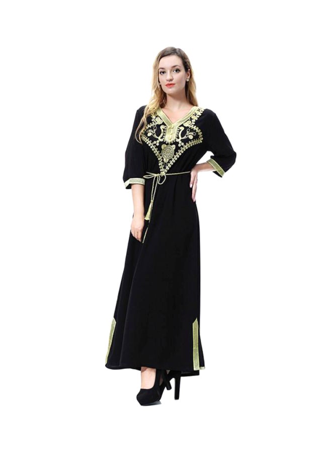 Sharpdo Wool Peach Embroidery Dress Black/Green  - Image 3