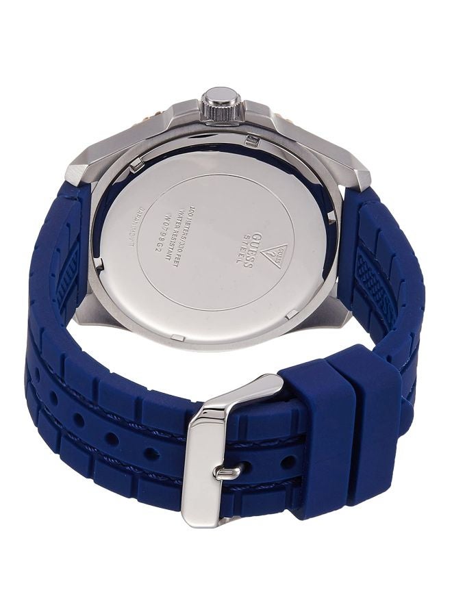 جس ساعة بعقارب ومقاومة للماء طراز W0798G2 men - Image 2