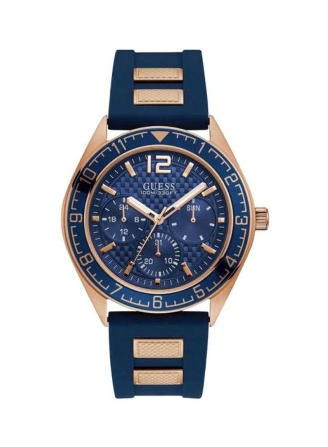 GUESS Men's Water Resistant Analog Watch W1167G3 - Image 1