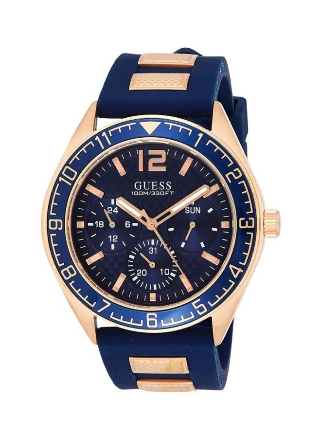 GUESS Men's Water Resistant Analog Watch W1167G3 - Image 5