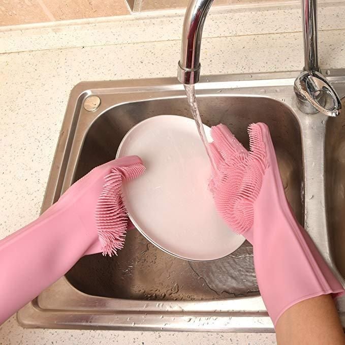 2-Piece Magic Silicone Scrubbing Gloves Set Pink One Size - Image 3
