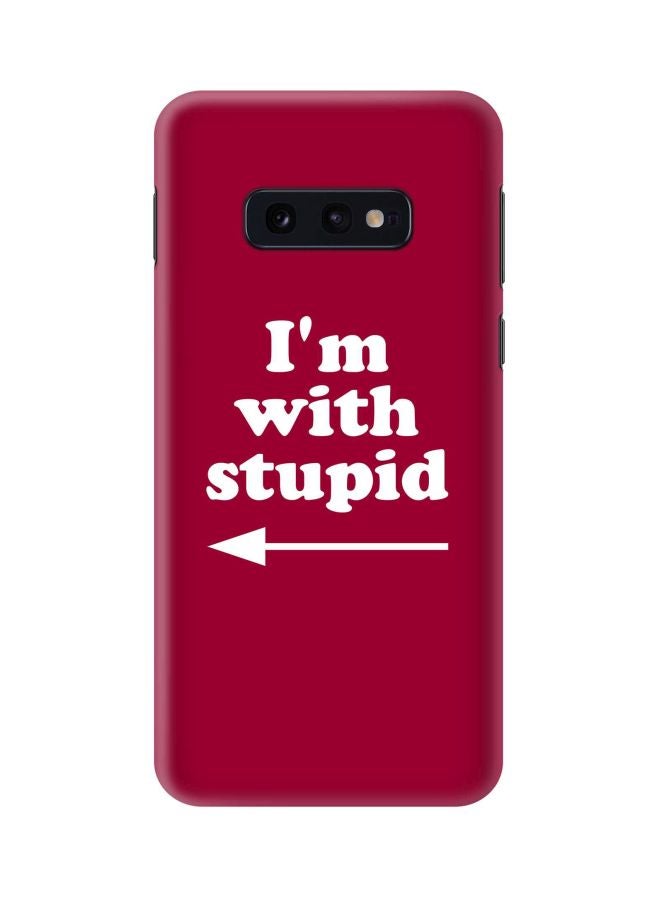 ستايلايزد غطاء حماية واقٍ من سلسلة سناب كلاسيك مزين بعبارة "I'm With Stupid" لهاتف سامسونج جالاكسي S10e أحمر/أبيض - Image 1