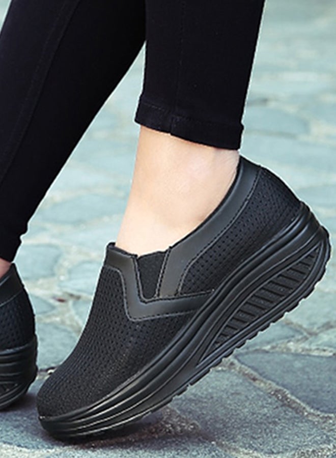 Breathable Durable Shoes Black  - Image 2