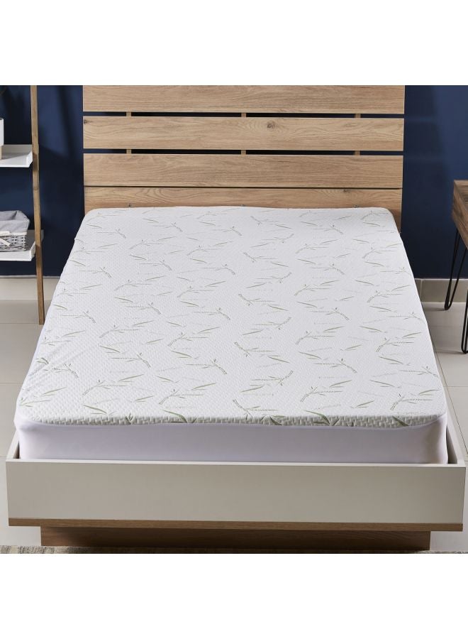 Home Box - Bamboo Mattress Protector Polyester White/Green Twin - Image 1
