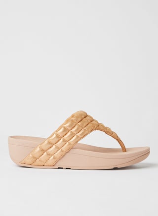 Quilted Strap Fitflops Rose Gold - v1602310715/N40223910V_1