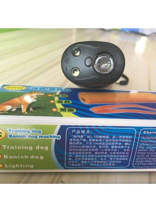 Generic Ultrasonic Dog Repeller Training Device Black 13.7x5x3.7cm  - Image 3