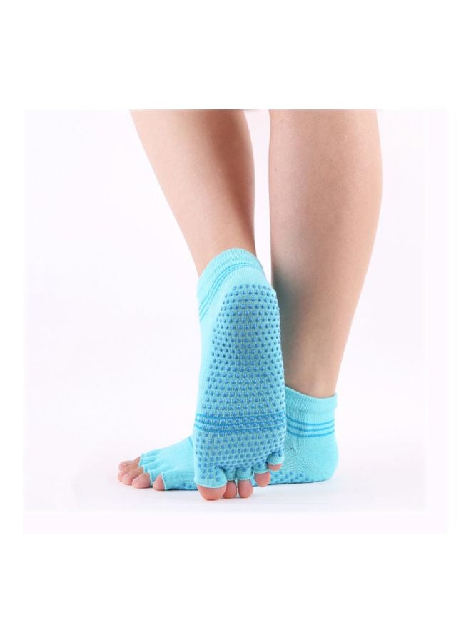 Generic Pair Of Anti-Skid Sports Socks 10x8x2cm  - Image 4
