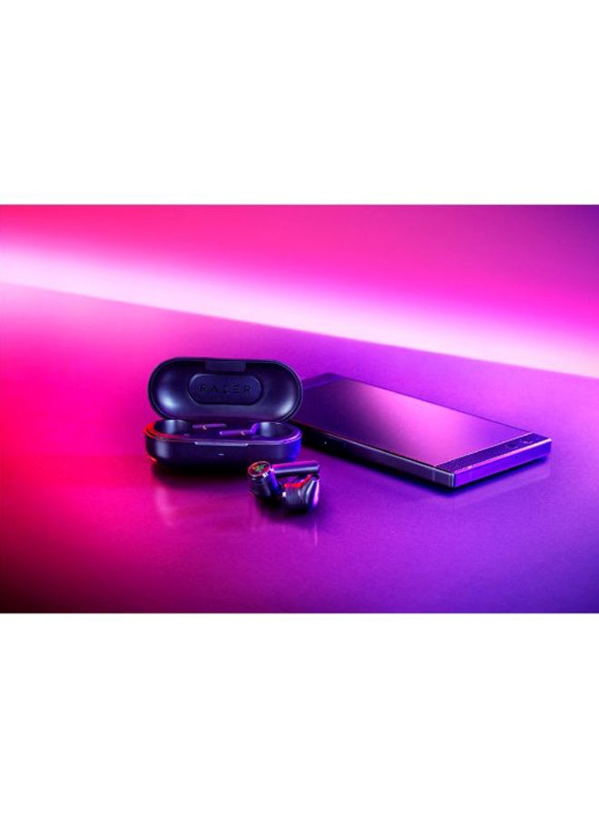 ريزر سماعات أذن داخلية تدعم تقنية البلوتوث مع علبة شحن أسود - Image 3