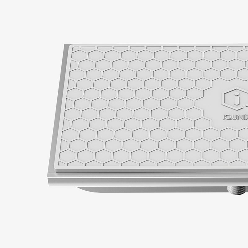 Iqunix Xiaomi Edin Office NoteBook Vertical Stand Holder For Macbook Pro Silver  - Image 3