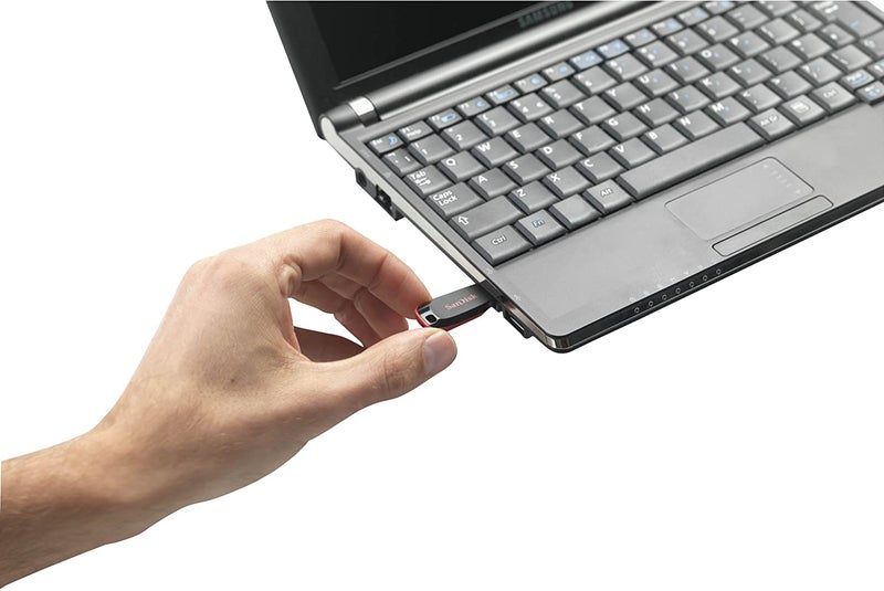 سانديسك - فلاش درايف USB كروزر بليد بسعة 8  جيجابايت طراز SDCZ50-008G-B35 8 GB - Image 1