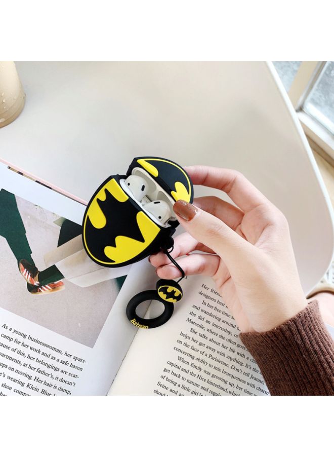 بيوينتي غطاء حماية بتصميم باتمان مزود بحلقة بقفل زنبركي لسماعات أبل آيربودز 1/2 أسود/ أصفر - Image 3