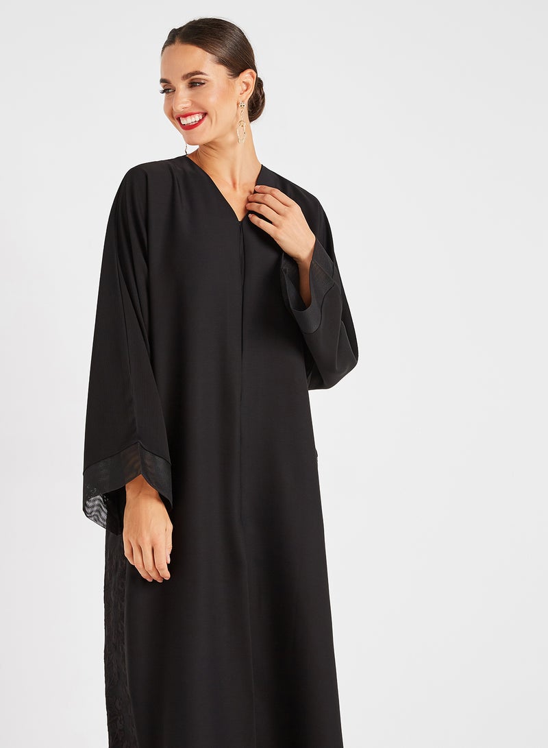 حياة عباية بجوانب مطرّزة أسود - Image 4
