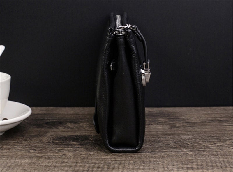 Large Capacity Bag With Leisure Lock Buckle Black  - Image 3