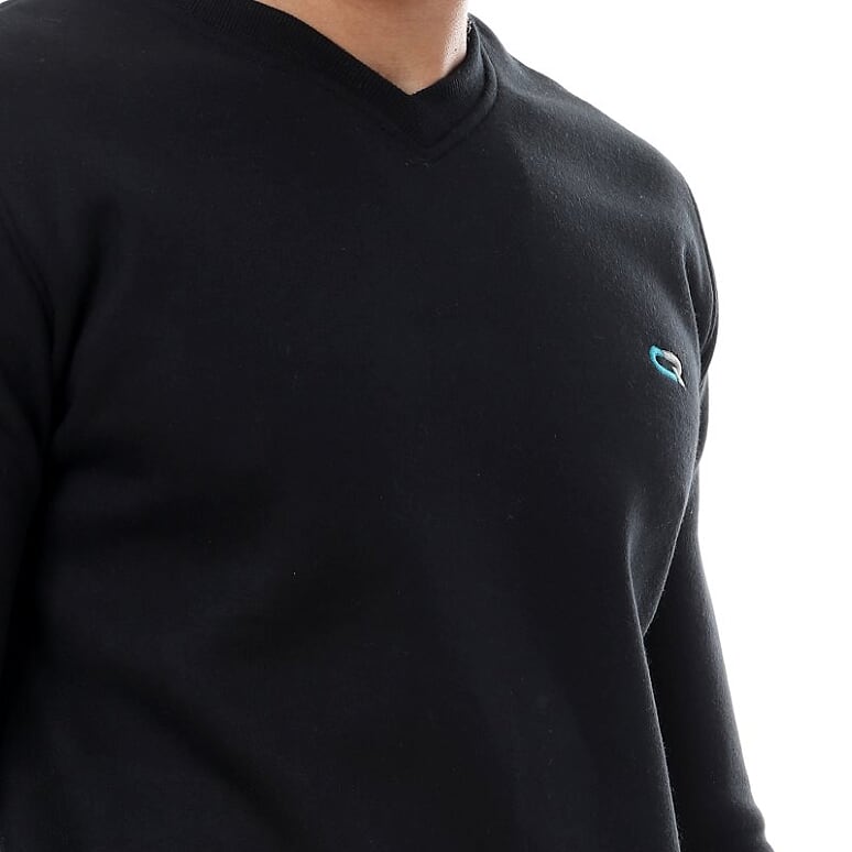 Caesar Solid Regular V-Neck Sweatshirt black  - Image 4