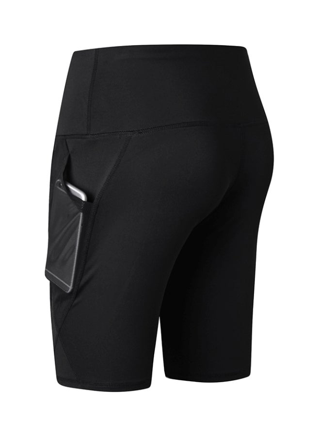 Solid Pocket Detailed Shorts Black  - Image 2