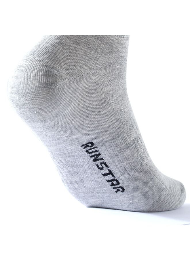 12 Pairs Of Solid Ankle Length Socks Grey  - Image 3