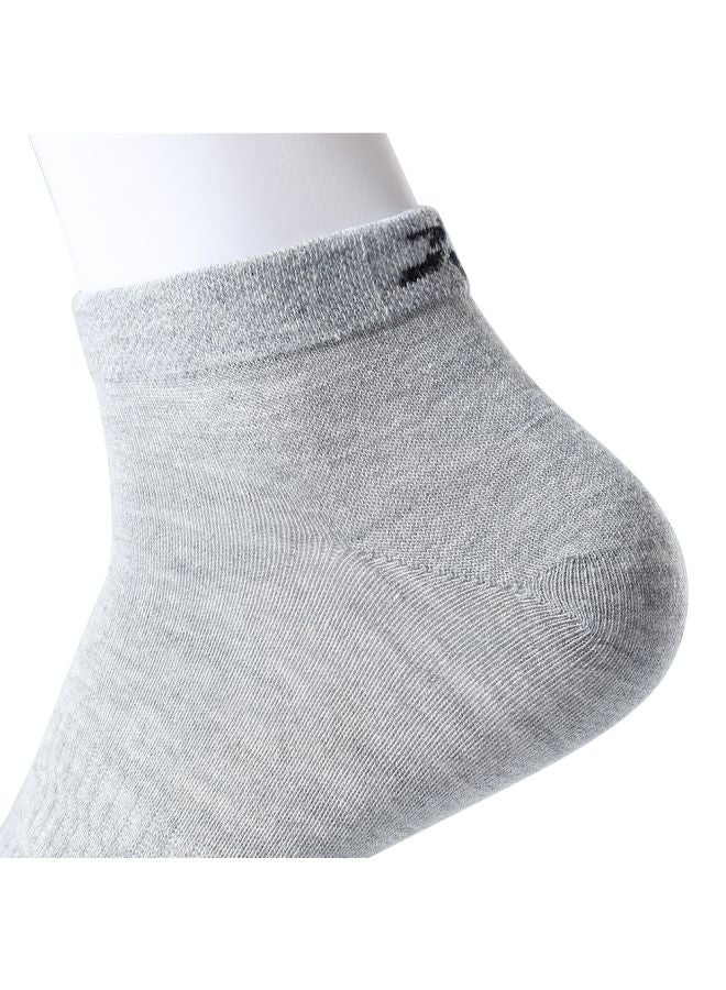 12 Pairs Of Solid Ankle Length Socks Grey  - Image 5