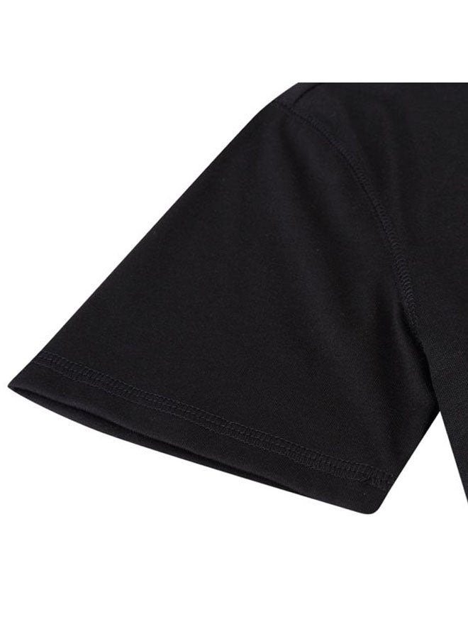 Solid Henley Neck T-Shirt Black  - Image 3