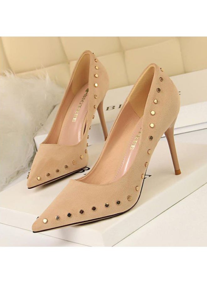 Rivet Detail Pointed Toe Pumps Beige/Gold - Image 2