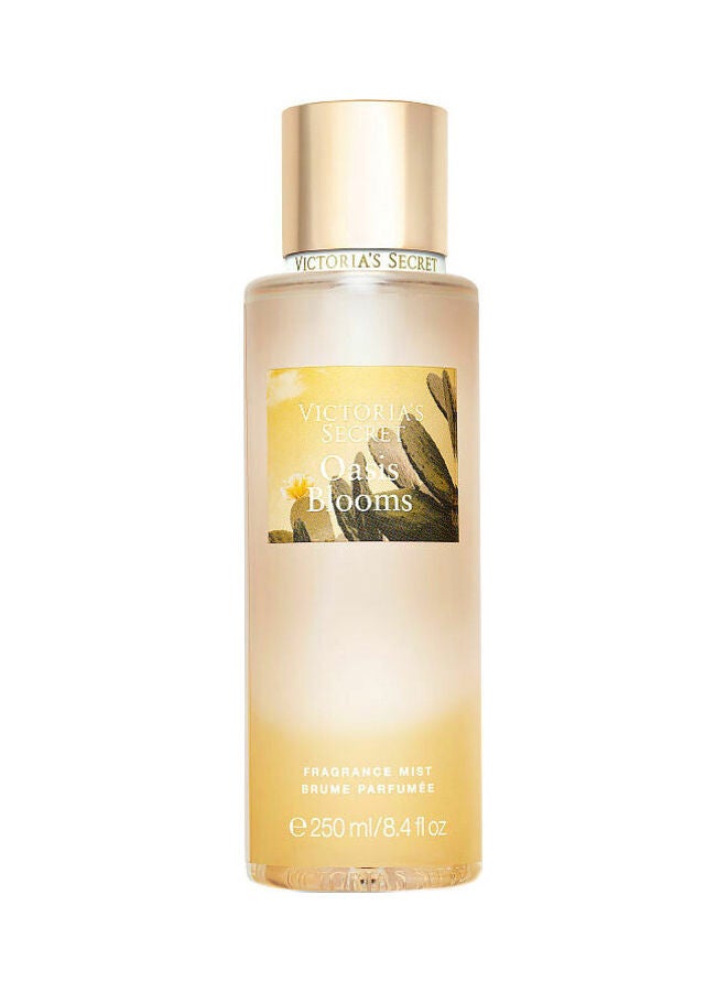 Victoria's Secret - Oasis Blooms Body Mist - Image 1