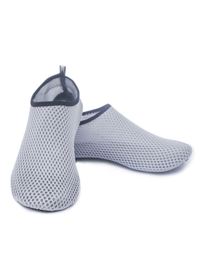 Generic Summer Unisex Mesh Quick Drying Anti Slip Swim Beach Barefoot Shoes Diving Socks 28x5x5cm - Image 1