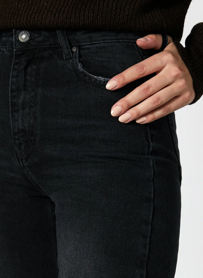 trendyol Ripped Straight Jeans Black