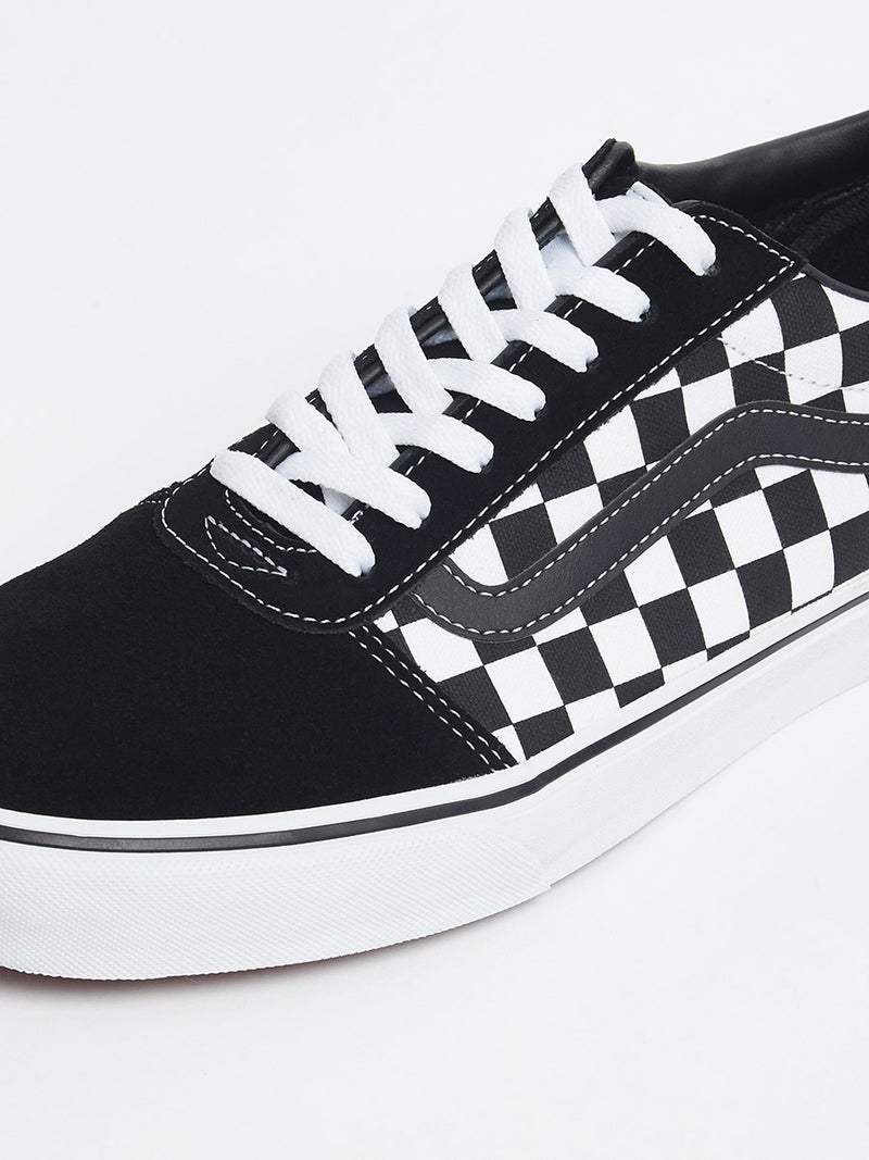 VANS Ward Low Top Sneakers Black/White  - Image 4