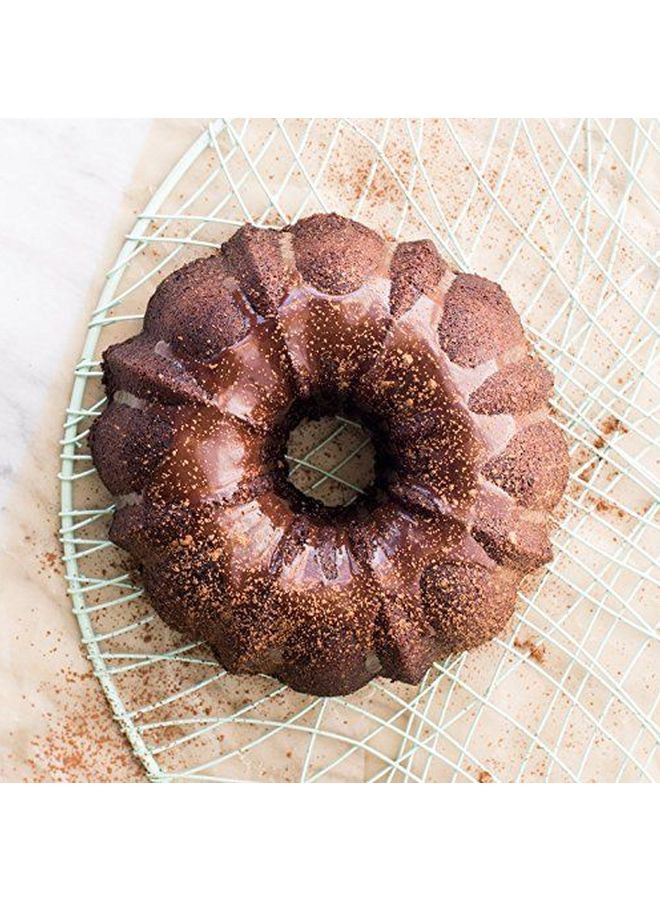 نورديك وير قالب لإعداد الحلوى من باندت رمادي 10.5x10.5x4.5بوصة - Image 3