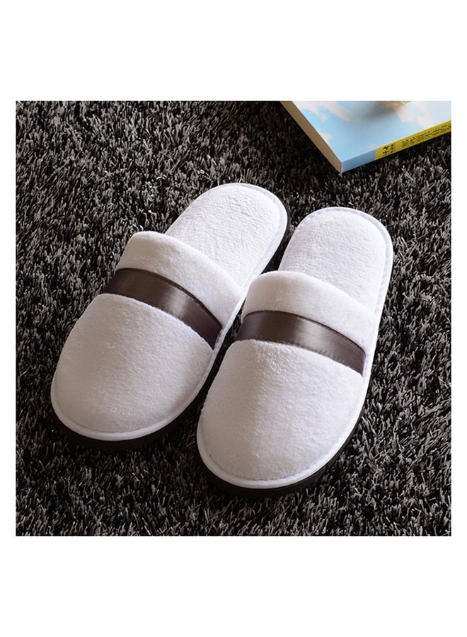 Generic - Non-Slip Flat Slides White - Image 1