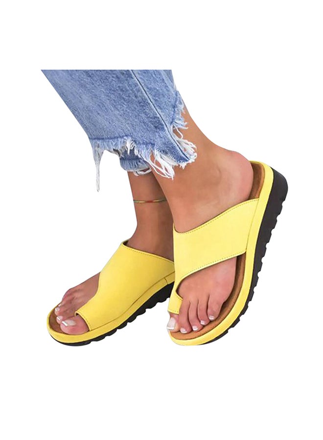 Summer Flip Flops Yellow 