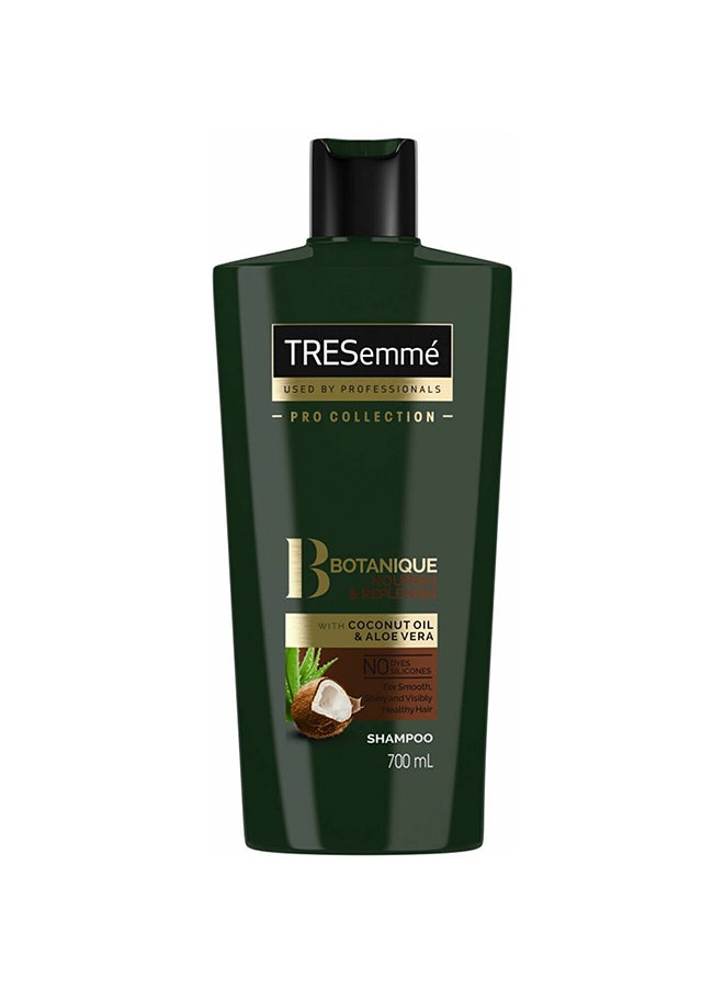 Tresemme - Pro Collection Botanique Nourish And Replenish Shampoo 700ml - Image 1