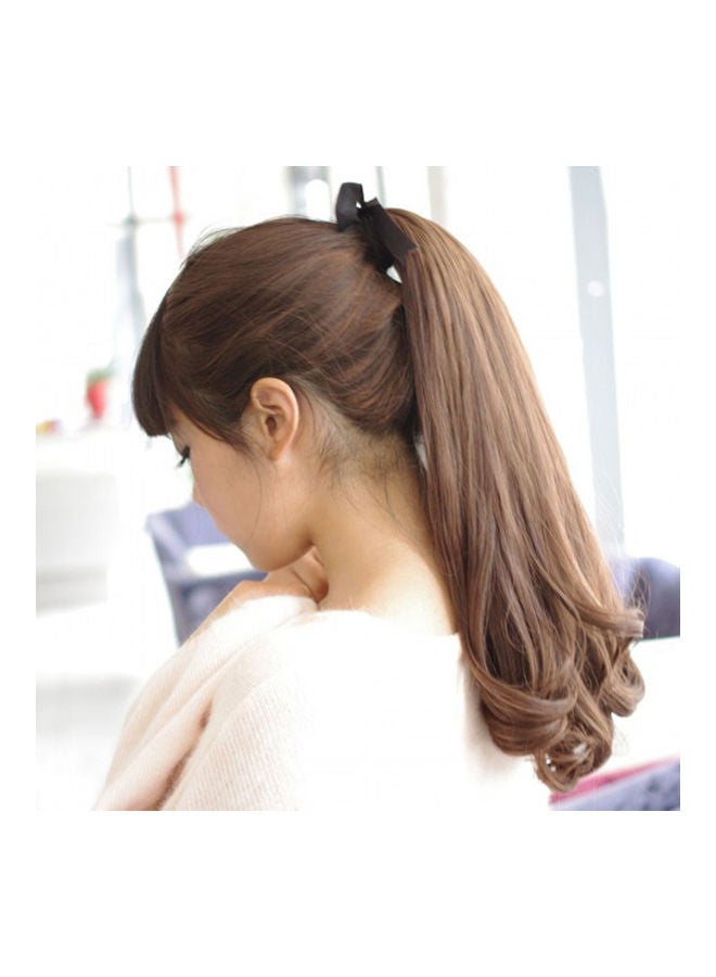 وصلة شعر مستعار طويلة وناعمة بأطراف مجعدة على شكل ذيل حصان مزودة بشريط ملفوف ومشبك للشعر أسود 0.1كيلوجرام - Image 5