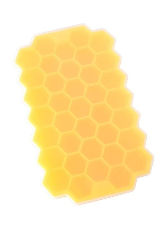 Silicone Honeycomb Ice Cube Mold With Lids Yellow/Clear 21 x 12 x 2cm  - Image 3