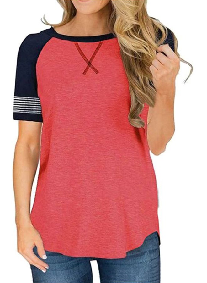 تيشيرت بنمط كتل ألوان أحمر / أسود / أبيض - Image 3