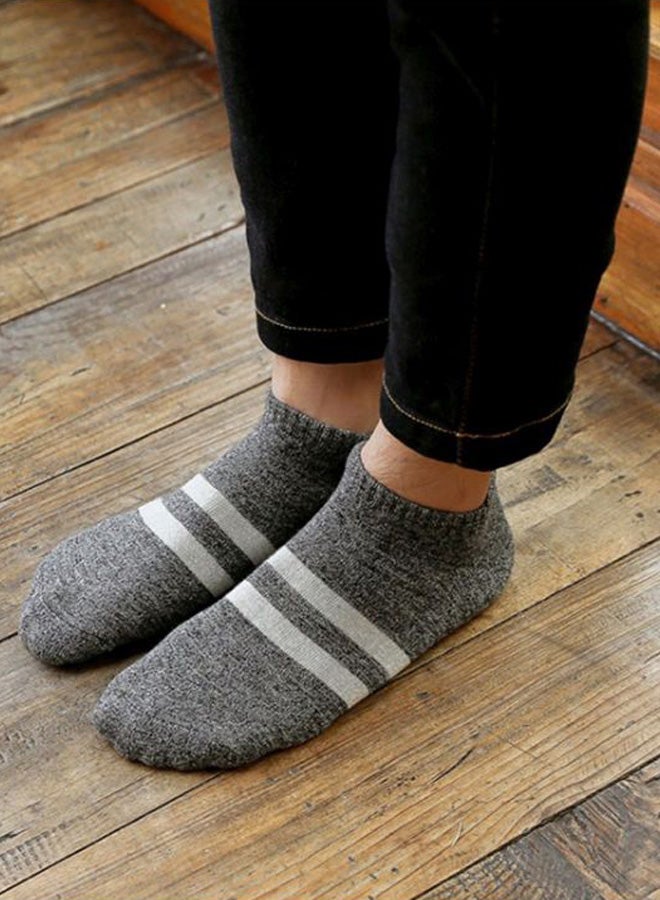 UNIVERSAL 5 Pairs Of Striped Ankle Length Socks White/Blue/Black - Image 5