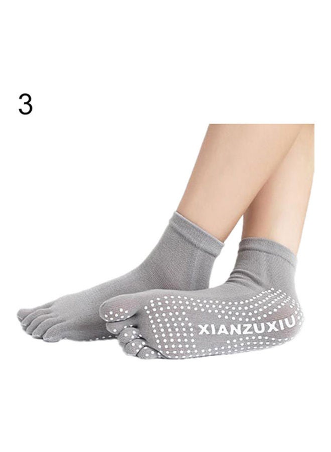 Women 5 Toes Yoga Gym Dance Sport Exercise Non Slip Massage Fitness Warm Socks Grey - Image 1