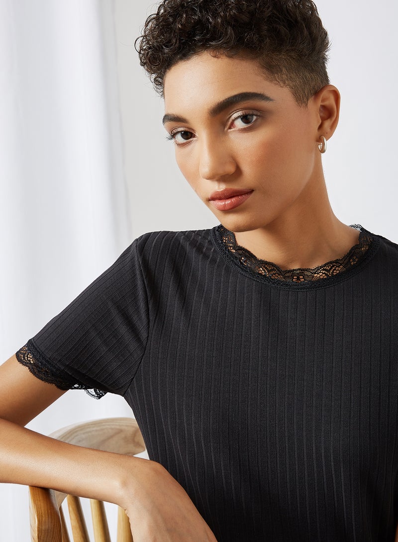 BRAVE SOUL - Lace Detailed T-Shirt Black - Image 1