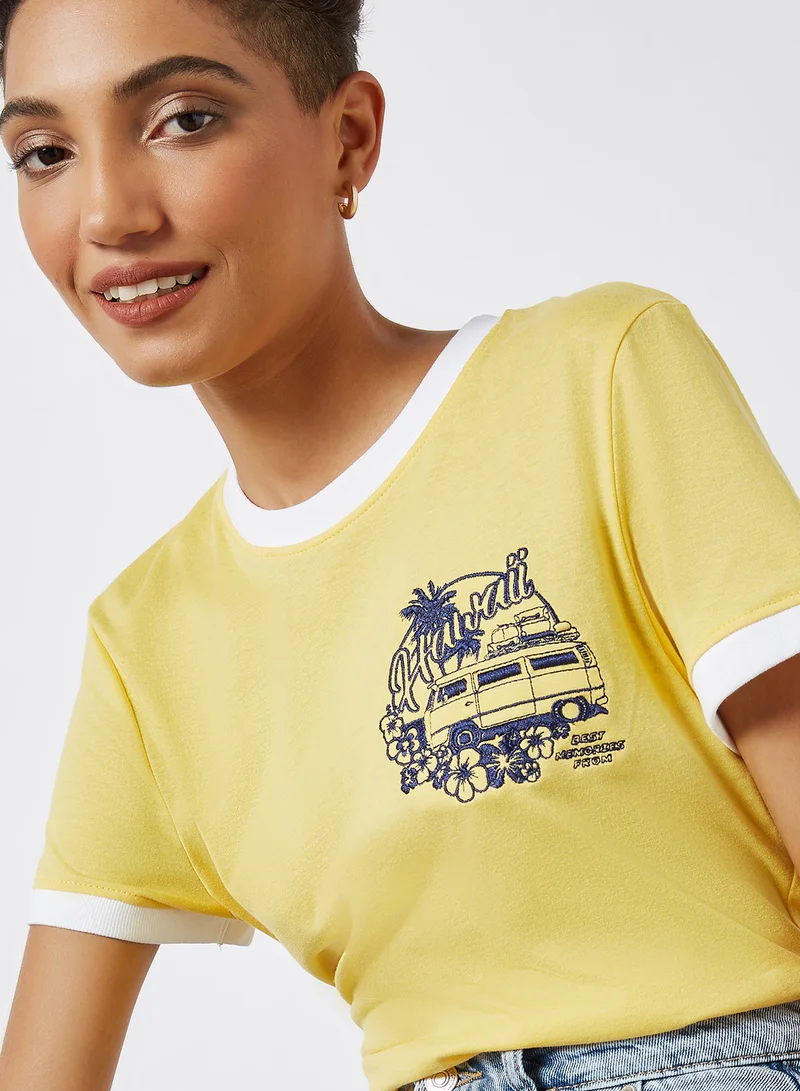 BRAVE SOUL Hawaii Embroidery Patch Detail T-Shirt Mustard/Blue/White