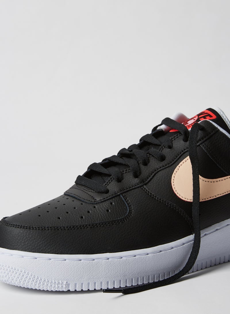 Nike - Air Force 1 '07 LV8 Sneakers BLACK/CRIMSON TINT-FLASH CRIMSON-WHITE - Image 1